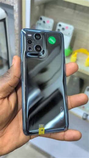 DT €lectronik on Instagram: "Oppo Find X3 Pro: 125 000 FCFA • 256Go Rom / 12Go Ram • DualSIM | CDMA | 5G • 6,7" | LTPO Amoled | 120Hz • Android 11 • Qualcomm SM8350 Snapdragon 888 5G (5 nm) • 50 + 13 + 50 + 3 & 32 Mégapixels • Lecteur d'empreinte monté sous l'écran • 4500mAh | 65W. #NB: État: 9,5/10 | Cordon fournit | Stock limité 🏠Douala Ancien 3e non loin du poste de police ☎️ (+237) 693 36 22 24 | 📞 674 02 57 51 🛜 www.dtelectronik.com 🗨️ Whatsapp 👉 https://wa.me/23774025751 #OppoFindX3Pr