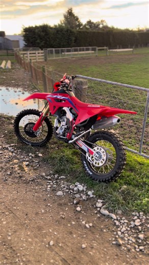 Revitalize Your Honda Motorcycle with Expert Cleaning Tips