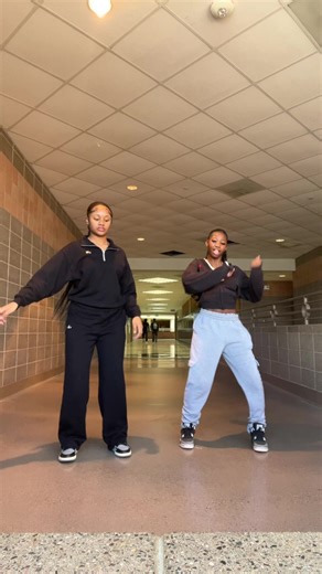 juke dat downn😂🫶🏾 @1 of 1!😘 dc: @Tay_hundoz 🔥 #fyp #minnesota #trending #dance