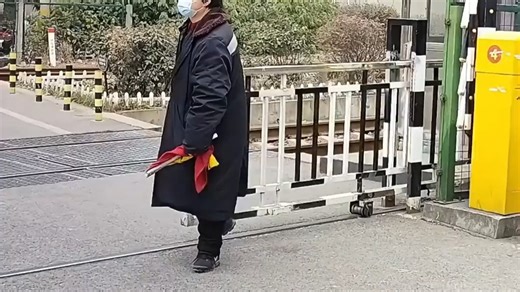 自动化的反应比人工操作更为高效和准确