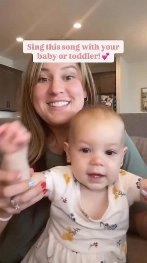 Try this song to ⬆️ language skills and vocab with your little one! 💪🏻 👋🏻 Hey there! I’m Tyler, a music therapist and mom of 3 who loves sharing fun songs that help your little ones learn and grow 🥰 Music is one of the BEST teachers! And while you’re having fun bonding with your baby, their brain is HARD at work learning new skills and concepts! 🙌🏻 This song in particular is GREAT for increasing vocabulary and speech skills, body part identification, and important motor skills! Lyrics: 10