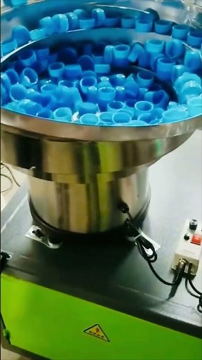 Cap wad inserting machine automatic single head caps liner wadding equipment