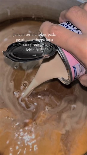 Penjual thai tea kampung” (red tea aurora) #thaitea #CapCut #viral #fyp
