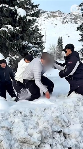 Video captured a skier being rescued after she was attacked by a wild snow leopard in China. | USA TODAY