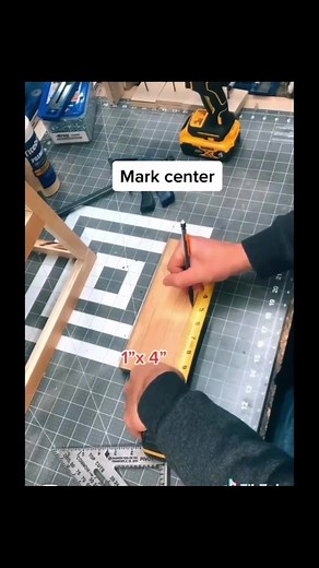 38K views · 300 reactions | Make a mitre joint clamp from scrap! Here’s how… #woodworking #diy #carpentry #mitre #clamp #woodworkers #trick #tip #hack | Matthew Peech Woodworking And DIY | Facebook