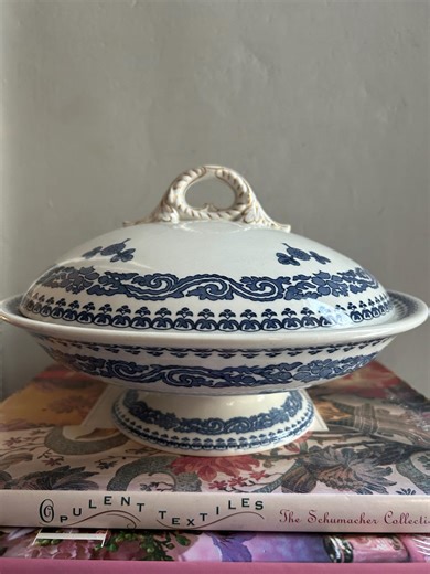 1870 Royal Worcester Porcelain Tureen W/ Lid- Abraham French Co Boston - British Antique Vintage, Traditional, Blue and White Grandmillenial - Etsy