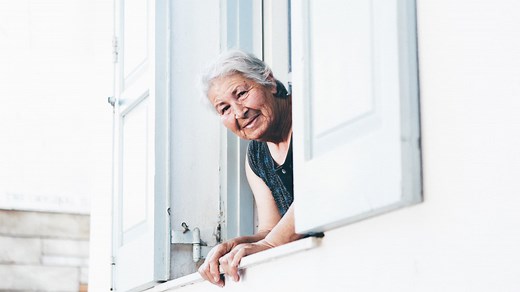 Budget 2025: les députés rétablissent la "demi-part fiscale des veufs et veuves"