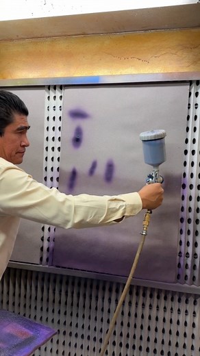 Aplicación con pistola Capacitación Sayer ¡¡ Cómo aplicar barniz con pistola !! Visite el Centro de capacitación #aplicacionconpistola #barnizarconpistola #barnizando #capacitacionsayer #sayer #elcarpientero | El Carpientero