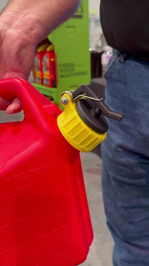 138K views · 2.6K reactions | Best Gas Can EVER?! #gascan #innovative #woc #tradeshow #gas | BYOT | Facebook