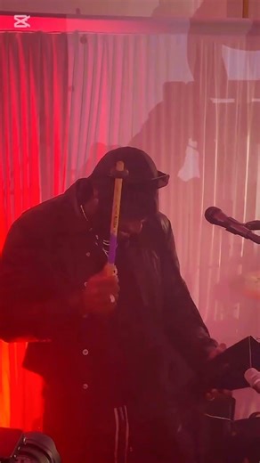 joe dwet file tal jwe bagèt pou Kenny nan bal li 😳😳#music #shortvideo #kompa