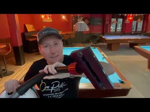 How to clean your pool table in 5 minutes 🎱