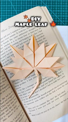 Maple Leaf 🍁 DIY | Aesthetic Craft 🔖🍁 #shorts #diy