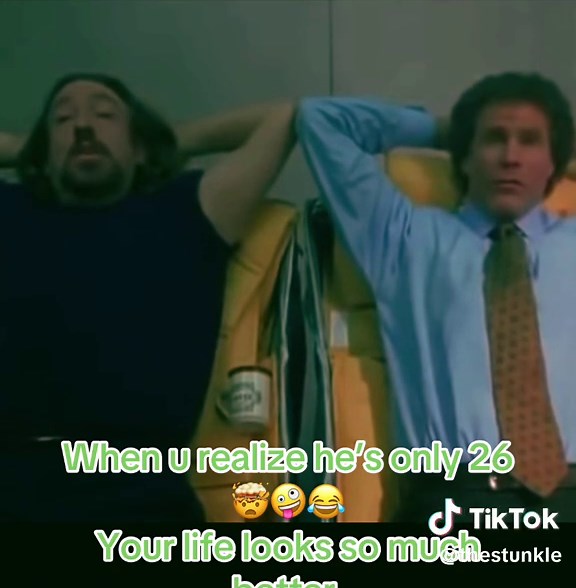 Elf Mailroom Meme: A Hilarious Christmas Moment