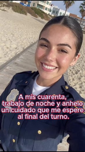 #policiamexicana#beauty#single##mujerpolicia##uniforme