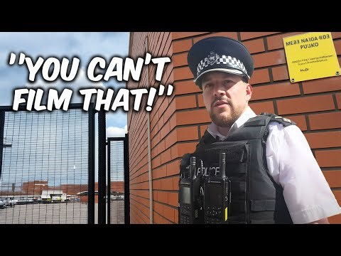 UK Cops Arrest Mother With Baby Crowd Explodes In Anger?!