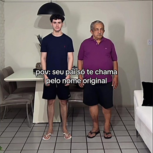 Momento Engraçado do Pai Carinhoso