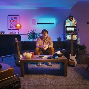 Is your home too hot to handle? Don’t let pricey HVAC pros burn a hole in your pocket. Della Home’s Mini Split provides top-tier cooling and heating at a budget-friendly price, with a lifetime warranty to ensure lasting comfort. Cool down without the high costs. #DellaHome #MiniSplit #DellaMiniSplit | Della Home