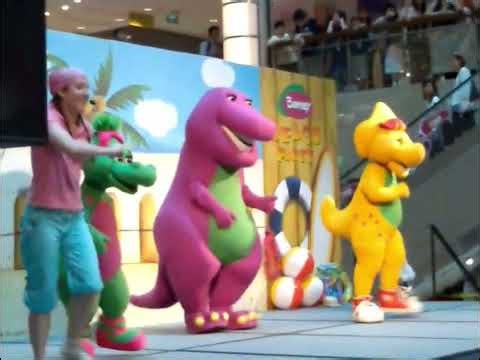Barney's Beach Party Live Show In Singapore