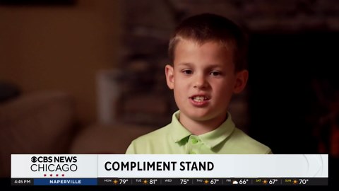 9-year-old in Sycamore, Illinois, creates compliment stand
