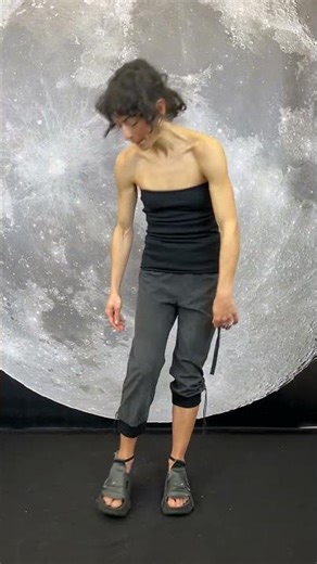 Ion - capri pants with large belt