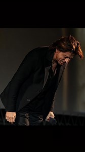 1.3M views · 10K reactions | ❤️‍啕✨ . @iamsrk & @anupampkher . . . . Show  : The Anupam Kher Show . Music  : love legend theme ( veer zaara ) . Credit : The Anupam Kher Show . . . . Mention in your story and share. Follow for more | @srkw0rld._ . . . . #instagood #foryou #foryoupage #instareels #trending #trend #srk #shahrukhkhan #theanupamkhershow #anupamkher #veerzaara #delhi #struggle #ａｅｓｔｈｅｔｉｃ | Srkw0rld. | Facebook