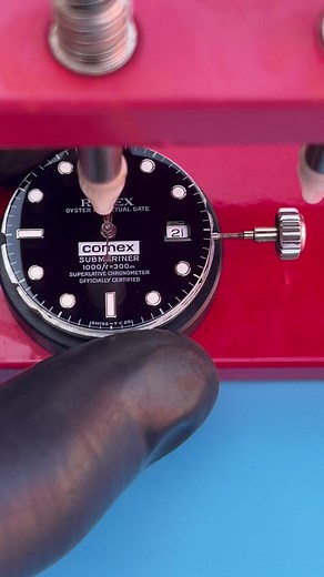 Restoration ans servicing ‏#watchrepair #watchservice #watchrepairservice #luxurywatches #watchmaker #luxurywatch #watchservicecenter #horology #watchsparepart #watchtool #sapphirecrystal #watchpart #gfcluxurywork #watchremade #watchdial #watchrestoration #sapphireglass #watchholic #rolexdatejust #rolexdatejust41 #rolexdatejust36 | Lexpertdesmontres