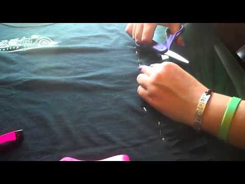 T-shirt Reconstruction Tutorial #1 - No-Sew Altering