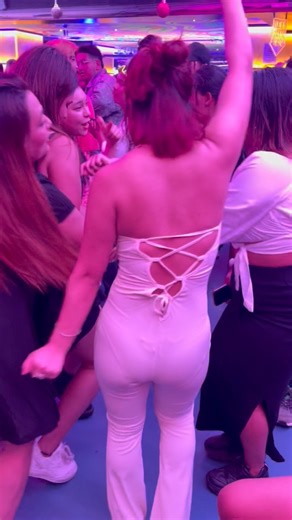 Houseful Thursday yesterday at NO-LIMMITS, opposite Garuda Mall, Ashok Nagar, Bangalore, India. Join tonight for Freaky Friday at the best nightclub parties in Bangalore with DJ KARMA & DJ TSERING. To get Free Entry text on WhatsApp: 8073257878 (Bengaluru bangalore parties Tibetan Nepalese northeastindia Mizoram Manipur Nagaland arunachal Tripura Assam Meghalaya Darjeeling Thai sikkim) | DJ KARMA