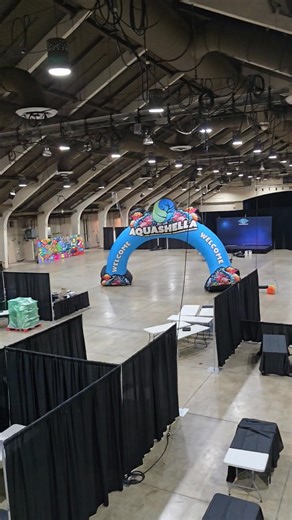 2.2K views · 23 reactions | I had a lot of fun hanging the Inflatables to the ceiling with the Boom lift at Aquashella Aquarium Festival Los Angeles California. #MakingWorkFun #aquariumlife | John Oliver | Facebook