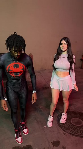 Alina Rose Twitter Hero Story