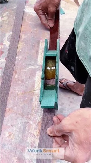 POWERFUL Extreme Wood Gluing Roller Smooth Perfect Bond