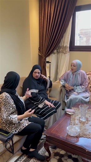 اخت زوجى مش عجبها هديتى وبتقول ….