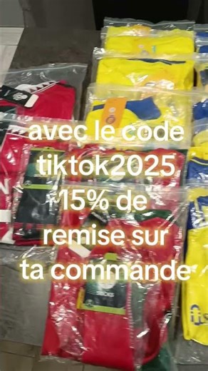 🎁 Le cadeau parfait pour les fans de foot & basket est là !Des tenues inspirées 🔥 ultra stylées