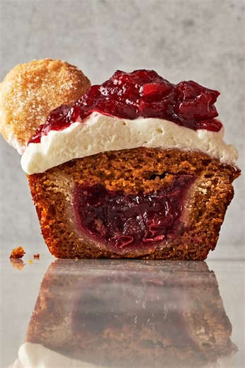 Individual-Sized Apple Pies Mean Never Having To Share