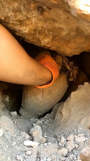 metal detecting in the mountain #metaldetecting #seekerchip #pinpointer #finds | Metal detecting