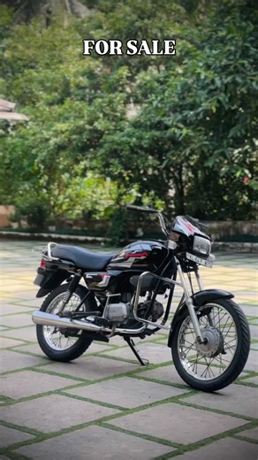 𝐎𝐋𝐃 𝐆𝐀𝐑𝐀𝐆𝐄 on Instagram: "For sale Hero honda (Splendor euro 1) Model:1999 Rc validity:2028 Insurance:2026 Tax :new Mobile:9846987355/8089084520 (Extra added) Yezdi weel Hight ✅ Moto d tyre Euro 1 silencer Smooth engine Good condition #reelsinstagram #reels #reelsviralvideo❤️❤️❤️❤️ #reelslovers #reelsvideo #kerala #reelsindia #trendingreels #sale"