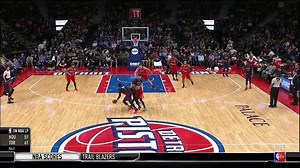 Reggie Jackson is putting in work for the Detroit Pistons. | NBA TV