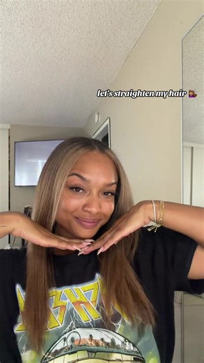 Straightening Curly Hair: Maintenance Task Complete