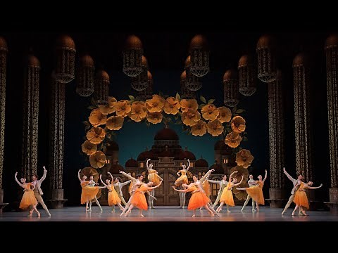 新国立劇場バレエ団「くるみ割り人形」第2幕より 花のワルツ National Ballet of Japan - The Nutcracker and the Mouse King
