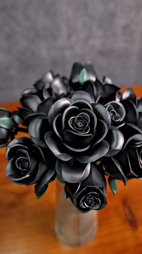 Black passion. #buildingblocks #nonlego #supreowls #blackrose #giftforher #giftideas #tiktokshopfinds