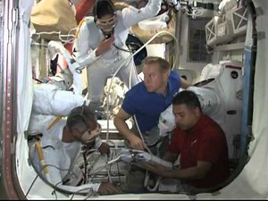 Space Shuttle Flight 128 (STS-128) Post Flight Presentation