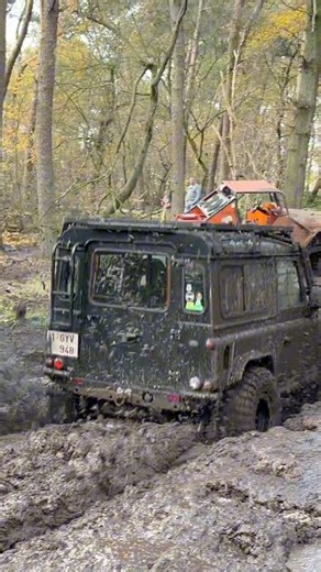 TD5inside powered defender full send in deep mud! #4x4 #offroad #mud #landrover #defender #Sammyadventures #offroad #offroadmadness #extremeoffroad #topoffroad #m57 #biturbo #patrol #nissan #defender #hillclimb #om606 #mud #rockbouncer #deepmud #mudhole #bountyhole #madness #foryou #foryoupage #fy #fyp #viral #viralvideo | Sammy Adventures