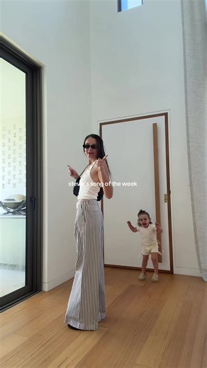 Matilda Spooner: Singing Classics with Stevie