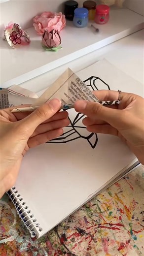 DIY Ocean-Inspired Room Decor  Simple, calming, and so cute — perfect for adding a little sea vibe to your space! Would you try it? ✨ cre: @roseart_8 #fyp #decor #sea #diy #roomdecor #aesthetic #creative #homedecor | Stylkea Living | Facebook