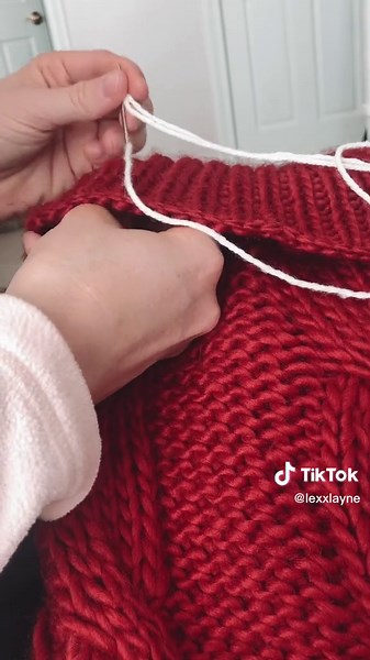 Couldn’t find a personalized stocking for under $25 so here we are😂❤️ #hohoho #stocking #diy #knitting #tutorial #stitch #embroidery #christmas #beckett #cute #project #follow #easydiy #christmasdiy #personalizedgifts