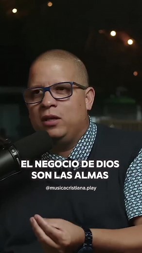 Testimonio de la conversión y sanación de Héctor Delgado