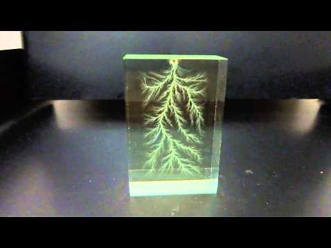 3D Lichtenberg figures