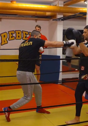 Boxing basics 1-2 🥊 #boxing #training #pads #fighting #gym