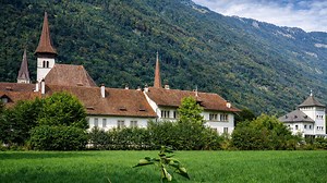 A scenic walk through Interlaken Switzerland (4K)