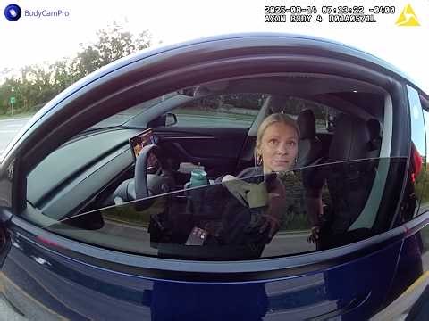Sovereign Citizen Mom Embarrasses Daughter During Traffic Stop